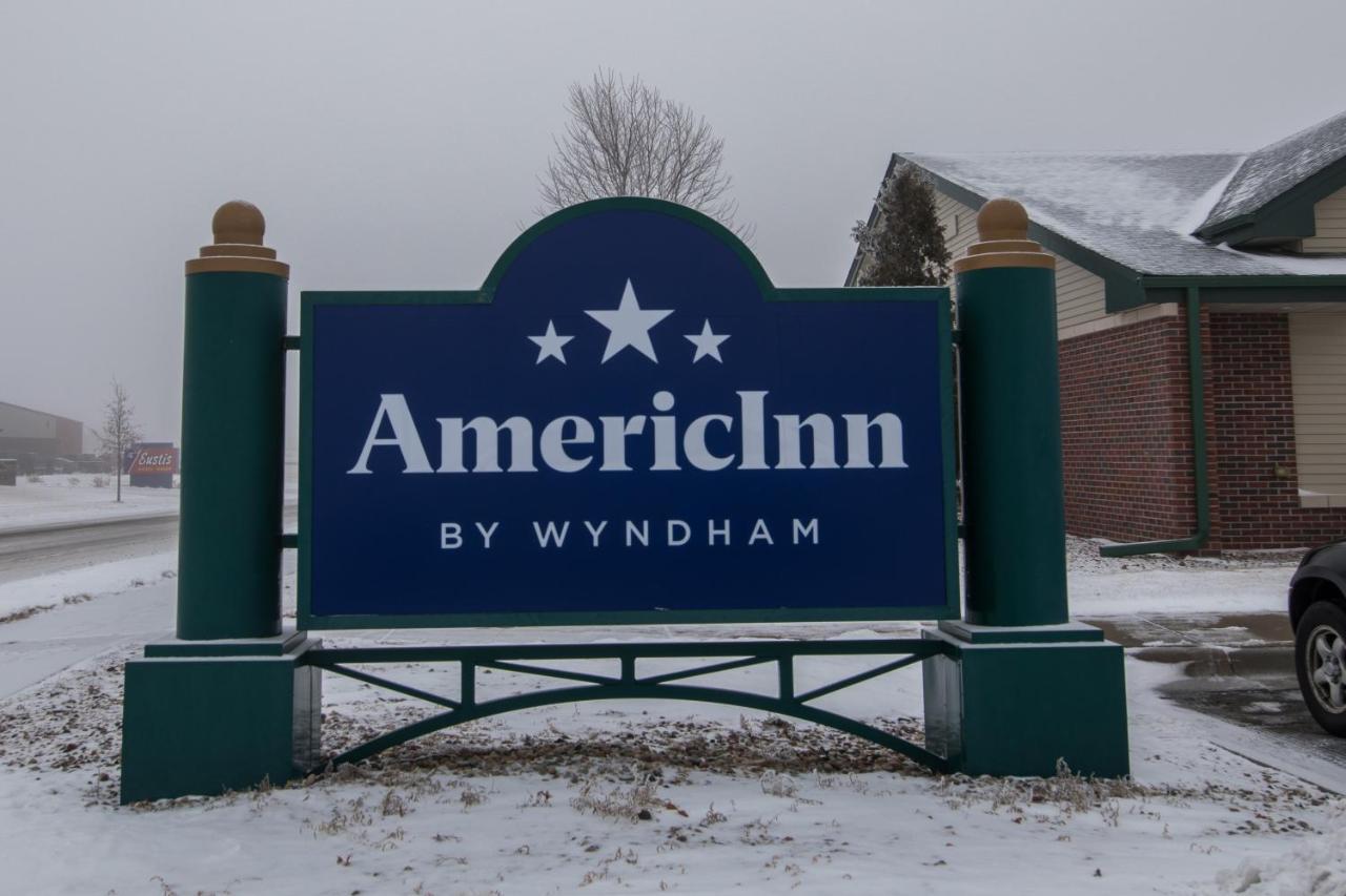 Americinn By Wyndham Lincoln South Buitenkant foto